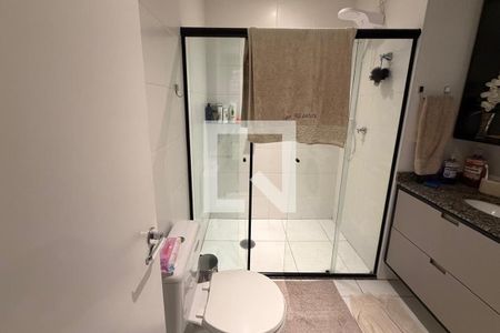 Banheiro de kitnet/studio para alugar com 1 quarto, 43m² em Santa Paula, São Caetano do Sul