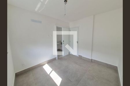 Foto 05 de apartamento à venda com 4 quartos, 117m² em Castelo, Belo Horizonte