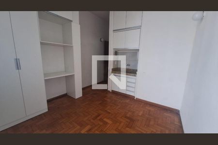 Loft - sala, cozinha e quarto de kitnet/studio à venda com 1 quarto, 26m² em Funcionários, Belo Horizonte