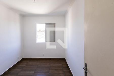 Quarto 1 de apartamento para alugar com 2 quartos, 56m² em Interlagos, São Paulo