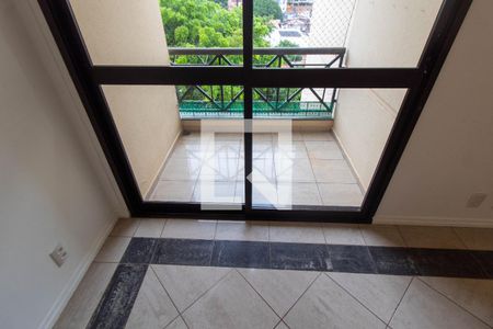 SACADA de apartamento para alugar com 2 quartos, 90m² em Cambuí, Campinas