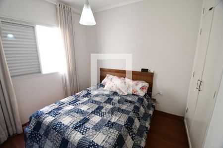 Quarto 2 de apartamento à venda com 2 quartos, 100m² em Cambuí, Campinas