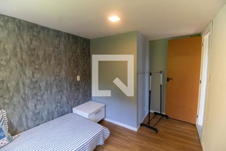 Quarto 1 de casa para alugar com 3 quartos, 100m² em São Francisco, Niterói