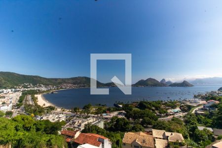 Vista da Sala de casa para alugar com 3 quartos, 100m² em São Francisco, Niterói