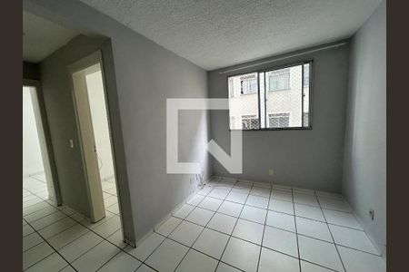 Sala de apartamento para alugar com 2 quartos, 55m² em Guadalupe, Rio de Janeiro