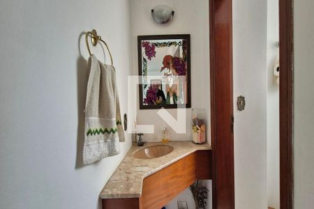 Lavabo de apartamento à venda com 3 quartos, 109m² em Cambuí, Campinas