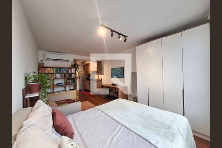Sala/Quarto  de apartamento para alugar com 1 quarto, 30m² em Centro, Rio de Janeiro