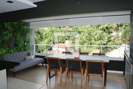 Apartamento para alugar com 3 quartos, 106m² em Granja Viana, Cotia