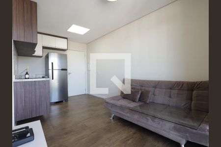Sala de kitnet/studio para alugar com 1 quarto, 35m² em Real Parque, São Paulo