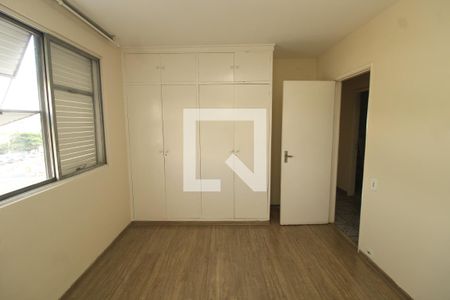 Quarto 1 de apartamento à venda com 3 quartos, 130m² em Vila Monumento, São Paulo