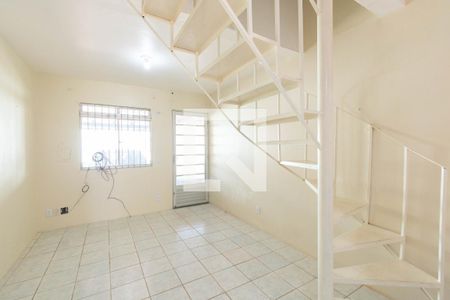 Casa de Condomínio à venda com 2 quartos, 60m² em Rio Branco, Canoas