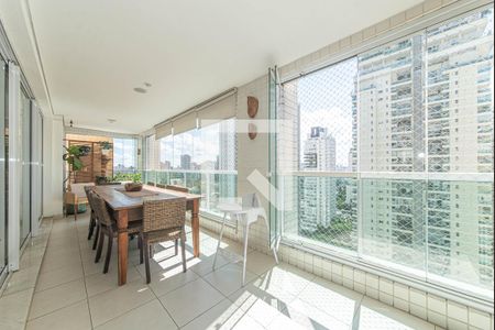 Varanda de apartamento à venda com 4 quartos, 161m² em Campo Belo, São Paulo