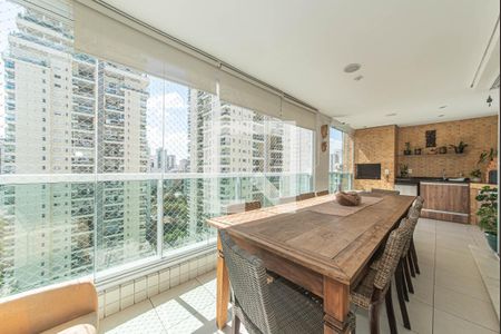 Varanda de apartamento à venda com 4 quartos, 161m² em Campo Belo, São Paulo