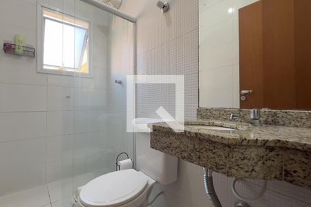 Banheiro 1 de casa à venda com 3 quartos, 148m² em Jardim Santa Mena, Guarulhos