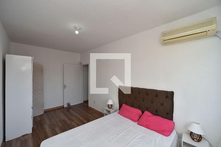 Quarto de apartamento para alugar com 1 quarto, 43m² em Jardim Sabará, Porto Alegre
