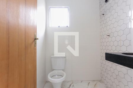 Banheiro da Suíte 1 de casa para alugar com 2 quartos, 89m² em Jardim Sao Vicente, São Paulo