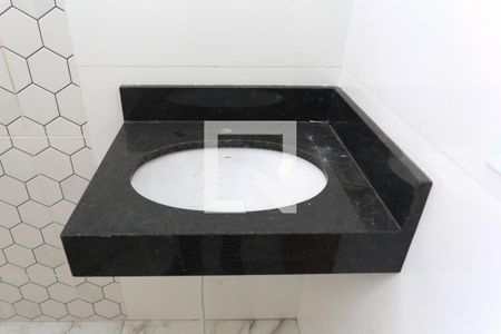 Banheiro da Suíte 1 de casa para alugar com 2 quartos, 89m² em Jardim Sao Vicente, São Paulo