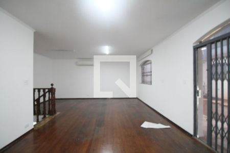 Sala 1 de casa para alugar com 5 quartos, 365m² em Vila Tramontano, São Paulo