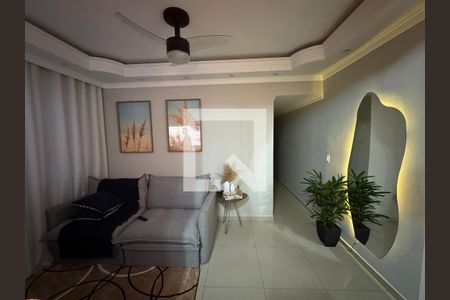 Sala de apartamento à venda com 2 quartos, 42m² em Canhema, Diadema