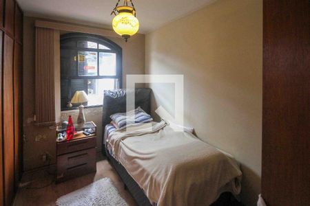 Quarto de casa para alugar com 3 quartos, 300m² em Jardim Avelino, São Paulo