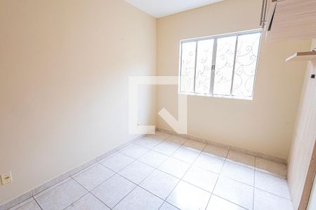 quarto 2 de casa de condomínio para alugar com 2 quartos, 70m² em Etelvina Carneiro, Belo Horizonte