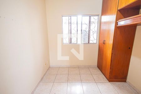 quarto 1 de casa de condomínio para alugar com 2 quartos, 70m² em Etelvina Carneiro, Belo Horizonte