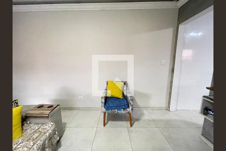 Sala de casa para alugar com 2 quartos, 124m² em Jardim Celeste, São Paulo