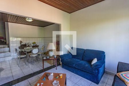 Sala  de casa à venda com 2 quartos, 133m² em Jardim Miriam, São Paulo