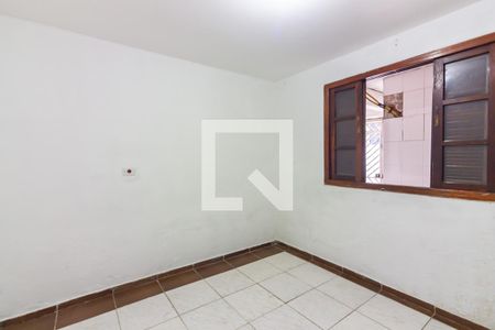 Quarto 2 de casa para alugar com 2 quartos, 170m² em Jd Sindona, Osasco