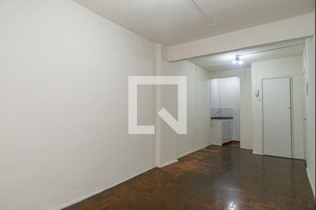 Quarto de kitnet/studio para alugar com 1 quarto, 30m² em Santa Cecilia, São Paulo