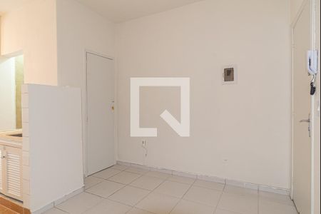 Quarto de kitnet/studio para alugar com 1 quarto, 30m² em Santa Cecilia, São Paulo