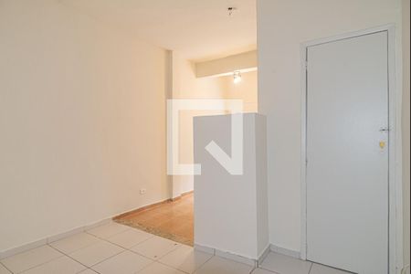Quarto de kitnet/studio para alugar com 1 quarto, 30m² em Santa Cecilia, São Paulo