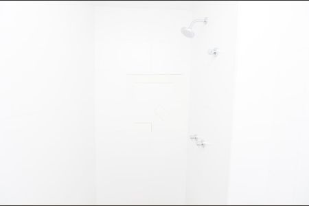 Banheiro de kitnet/studio para alugar com 1 quarto, 50m² em Maracanã, Rio de Janeiro