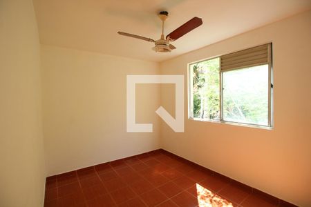 Quarto 2 de apartamento à venda com 3 quartos, 60m² em Jacarepaguá, Rio de Janeiro