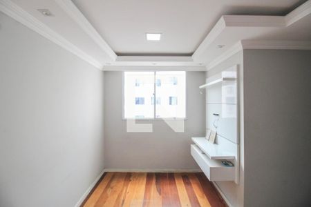 Sala de apartamento para alugar com 2 quartos, 45m² em Vila Avelina, Nova Iguaçu