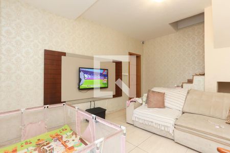 Sala de casa para alugar com 2 quartos, 200m² em Jardim Itapemirim, São Paulo