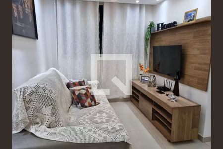 Sala de apartamento para alugar com 2 quartos, 50m² em Santa Cruz, Rio de Janeiro