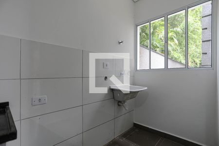 Área de Serviço de apartamento para alugar com 1 quarto, 36m² em Jardim Aracy, Mogi das Cruzes