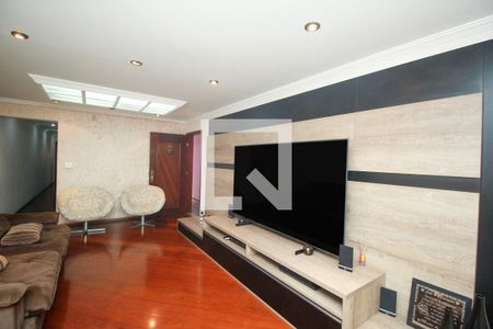 Sala de casa à venda com 4 quartos, 250m² em Vila Pires, Santo André