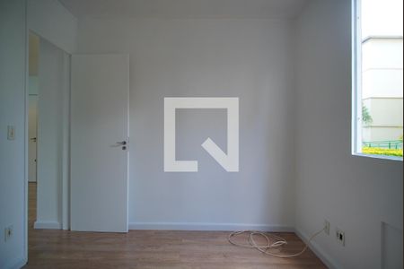 Quarto 2 de apartamento à venda com 2 quartos, 43m² em Rubem Berta, Porto Alegre