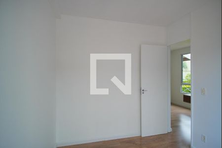 Quarto 1 de apartamento à venda com 2 quartos, 43m² em Rubem Berta, Porto Alegre