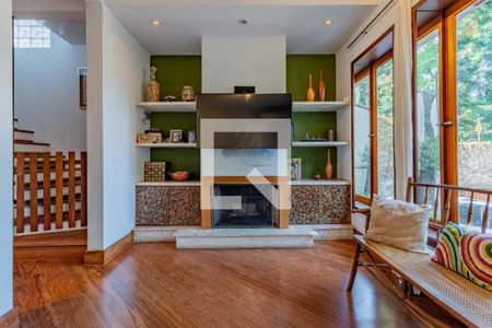 Casa à venda com 3 quartos, 226m² em Brooklin, São Paulo