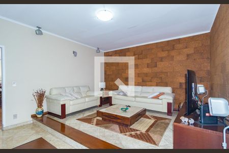 Sala de Estar de casa à venda com 3 quartos, 194m² em Água Rasa, São Paulo