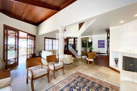 Sala de Estar de casa para alugar com 5 quartos, 560m² em Mangabeiras, Belo Horizonte