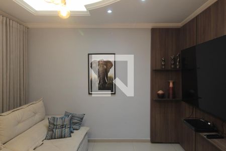 Sala de casa para alugar com 3 quartos, 239m² em Planalto, Belo Horizonte