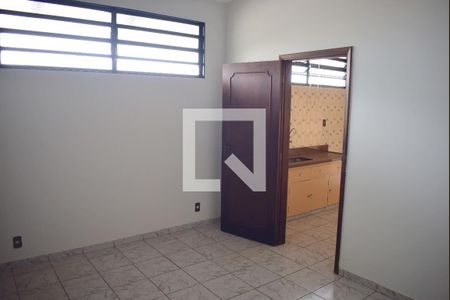 Sala 2 de casa para alugar com 4 quartos, 260m² em Jardim Palma Travassos, Ribeirão Preto
