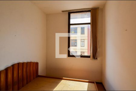 Quarto de apartamento à venda com 1 quarto, 40m² em Colégio Batista, Belo Horizonte