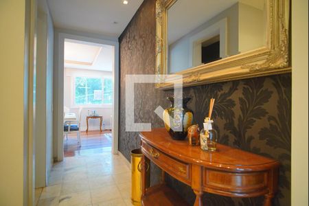 Hall de Entrada de apartamento para alugar com 3 quartos, 170m² em Moinhos de Vento, Porto Alegre