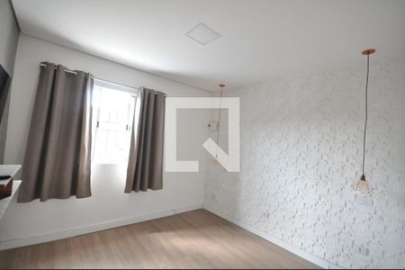 Quarto 1 de casa para alugar com 2 quartos, 65m² em Vila Nova Carolina, São Paulo