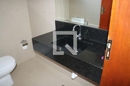 Casa para alugar com 4 quartos, 198m² em Água Espraiada, Cotia